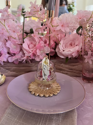 Gallery photo 8 of DM Decor