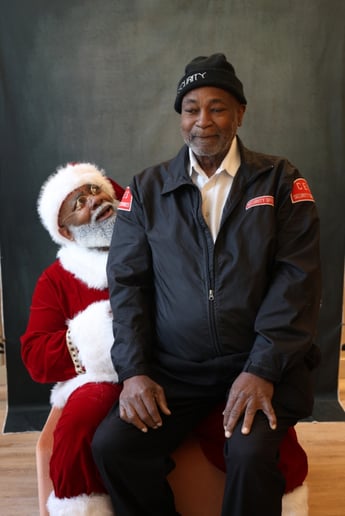 Gallery photo 7 of DMV Santa Claus