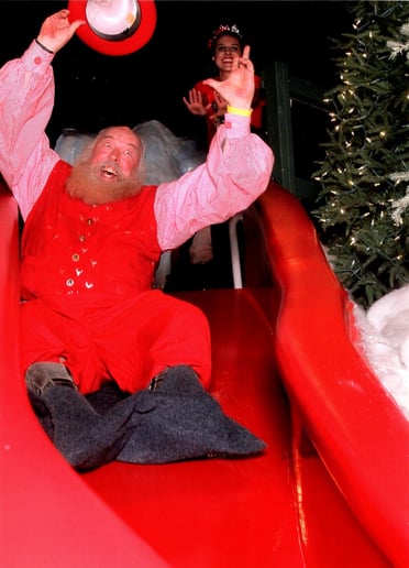 Gallery photo 6 of Doc Santa Claus