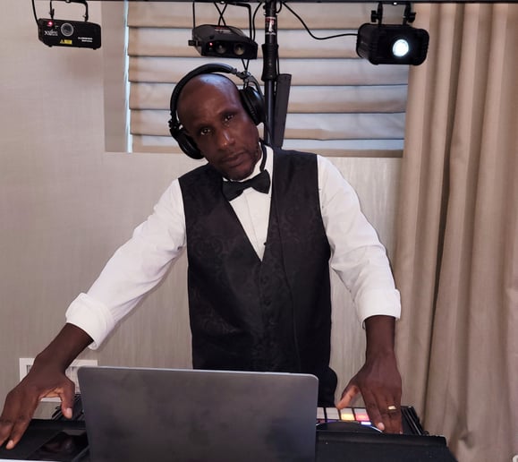 Gallery photo 5 of Doctor D Entertainment