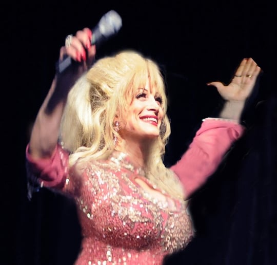 Gallery photo 5 of Dolly Parton and Lucille Ball Impersonator