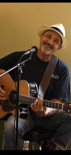 Gallery photo 2 of Don Gioiella