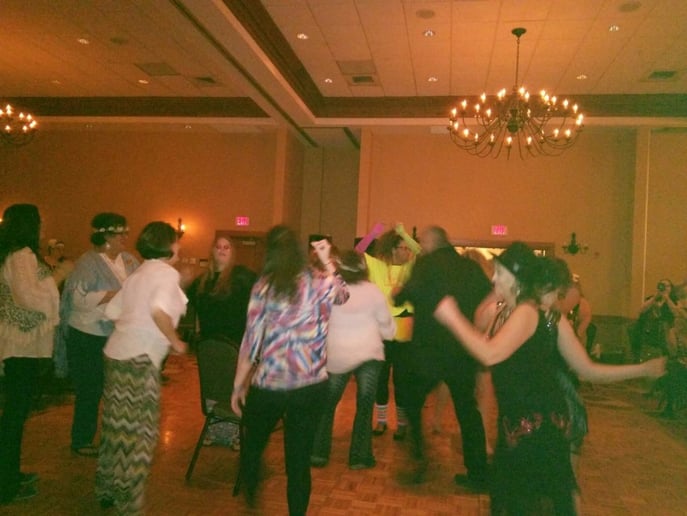 Gallery photo 2 of Don Niles Mobile Music DJ