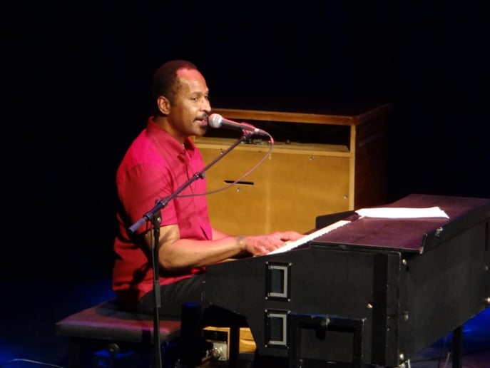 Gallery photo 2 of Don Washington
