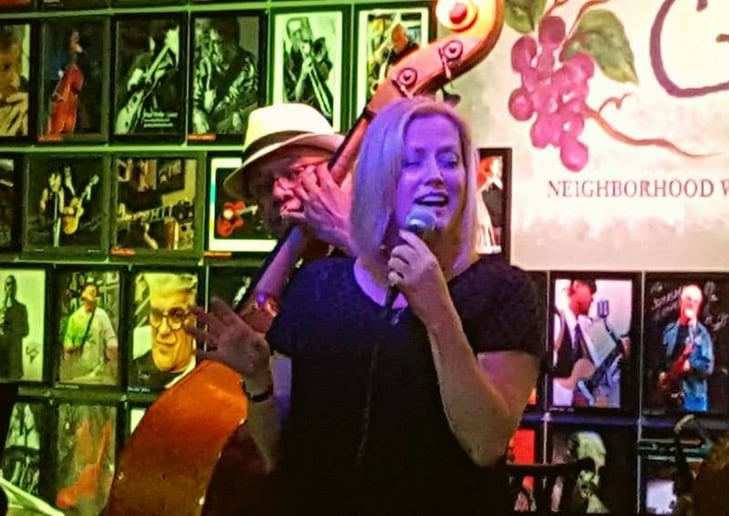 Gallery photo 3 of Donna Deussen Jazz Vocalist