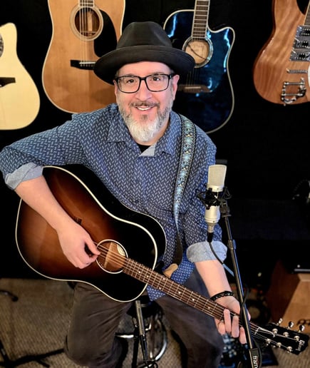 Gallery photo 5 of Donnie Carman Live Acoustic Music