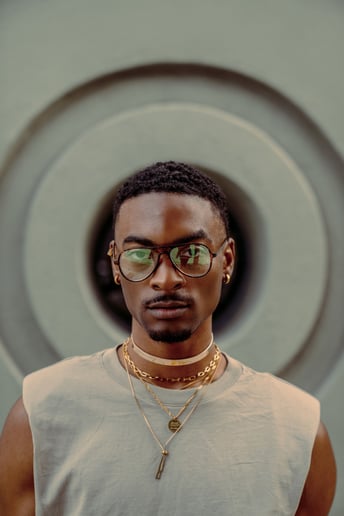 Gallery photo 4 of Donovan Lowe