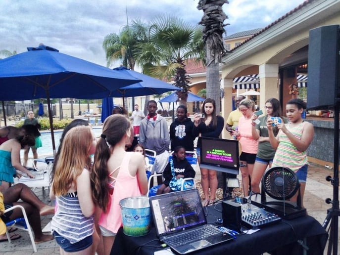 Gallery photo 2 of Don't Stop Believing Entertainment