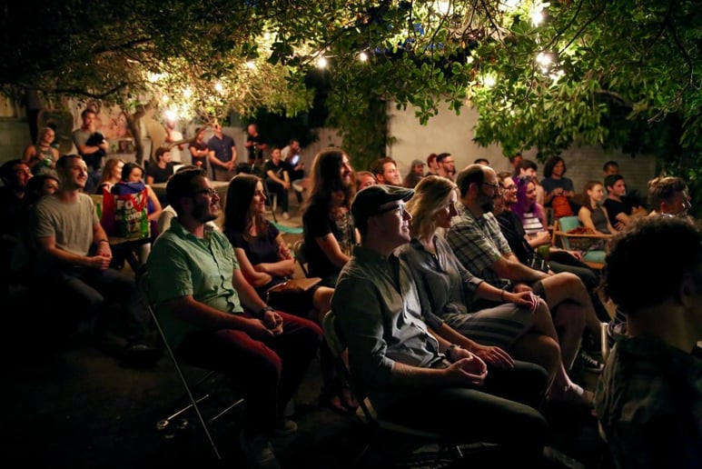 Gallery photo 4 of Don't Tell Comedy