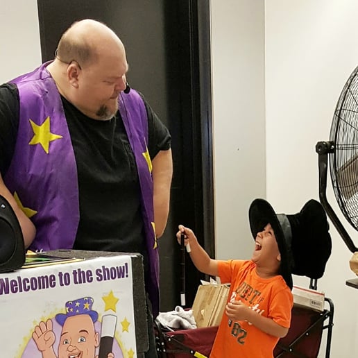 Gallery photo 4 of Vegas Kids Magician