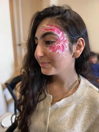 Gallery photo 3 of Doodling Face Face Painting by Elie