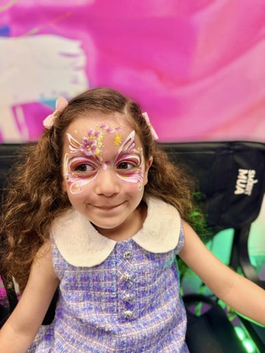Gallery photo 21 of Doodling Face Face Painting by Elie