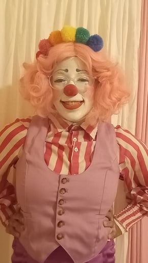 Gallery photo 7 of Doree the Clown