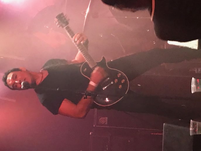 Gallery photo 3 of Dorian Steel