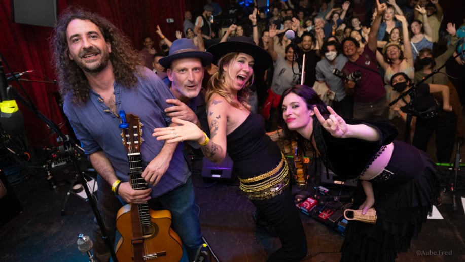 Gallery photo 7 of Dos Bandoleros