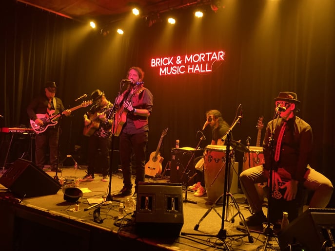 Gallery photo 13 of Dos Bandoleros