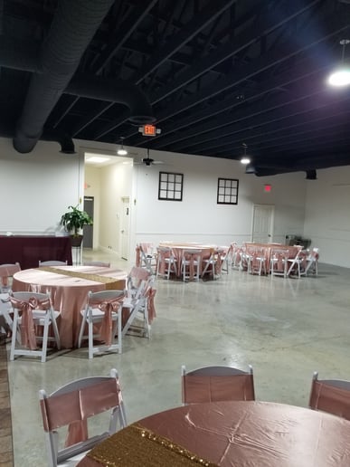 Gallery photo 8 of Double Queens Event Center