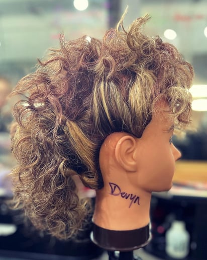 Gallery photo 4 of Dove Hair Designs