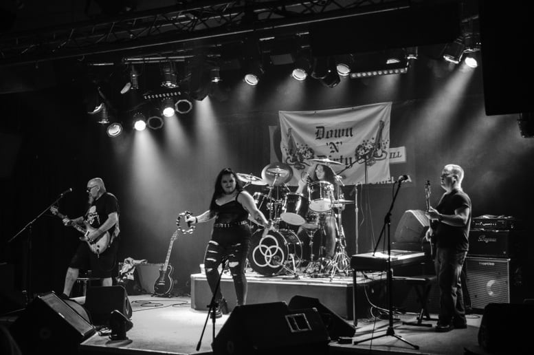 Gallery photo 1 of Down ‘N’ Dirty