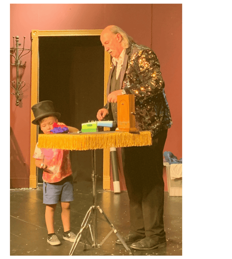 Gallery photo 26 of Dr. Delusions Illusions Comedy Magic Show