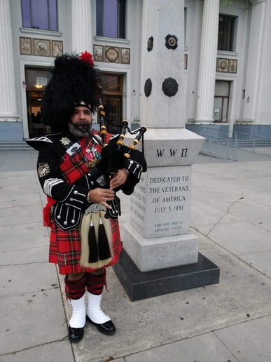 Gallery photo 3 of Dr. Raphael Pazo - Highland Bagpiper