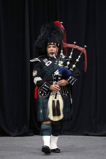 Gallery photo 15 of Dr. Raphael Pazo - Highland Bagpiper