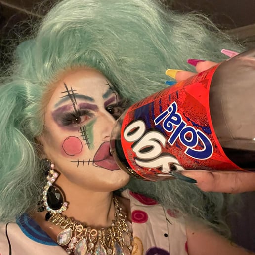 Gallery photo 8 of Drag performance