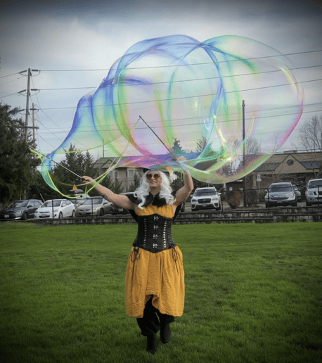 Gallery photo 3 of Big Beautiful Bubbles