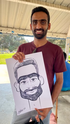 Gallery photo 8 of Draw the Crowd