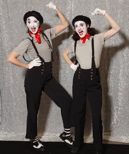 Gallery photo 10 of Dream Friends Specialty Acts