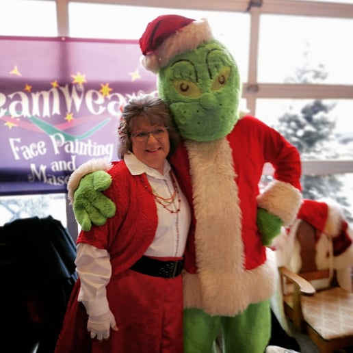 Gallery photo 3 of Dreamweaver Face Painting and Mascots