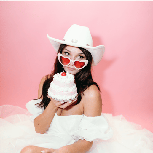Gallery photo 10 of Dress Up Studio