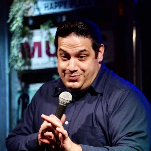 Gallery photo 2 of Drew Davis Comedy