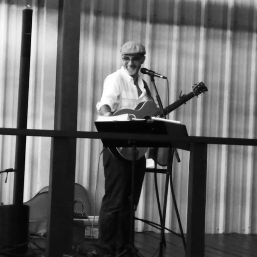 Gallery photo 1 of Drew LeBlanc Music