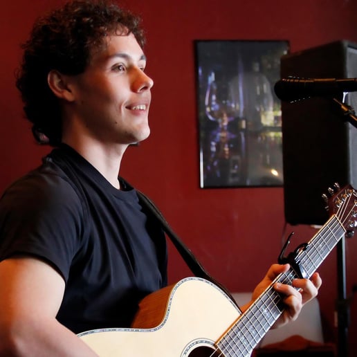 Gallery photo 10 of Drew Pinchotti