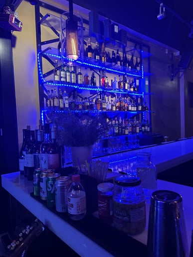 Gallery photo 6 of Aura & Lime Mobile Bartending Co.