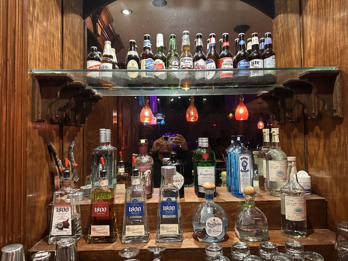 Gallery photo 7 of Aura & Lime Mobile Bartending Co.