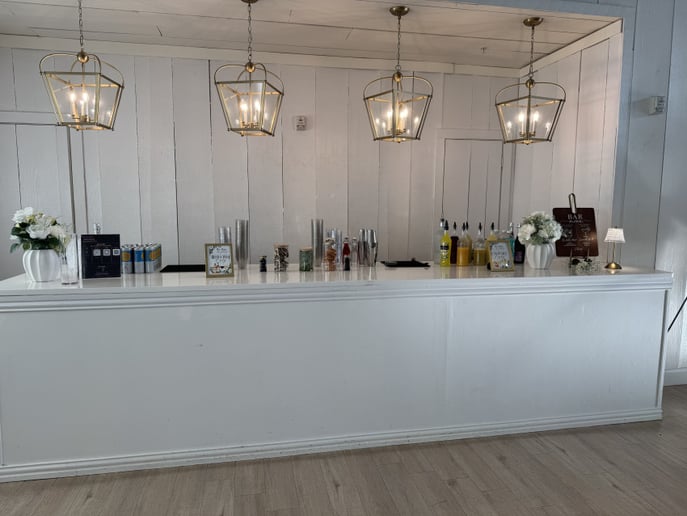 Gallery photo 8 of Drinks With Mone’t
