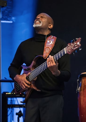 Gallery photo 3 of Drue Williams Jr. The "Voice of the Bass"
