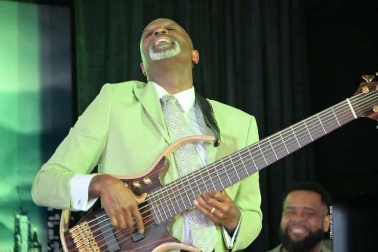Gallery photo 5 of Drue Williams Jr. The "Voice of the Bass"