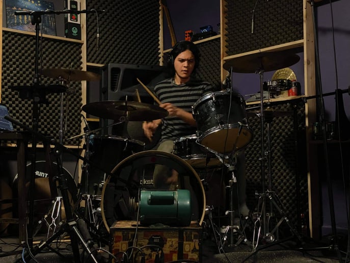 Gallery photo 1 of Gabriel P. - Drummer