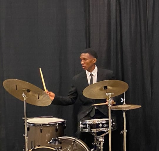 Gallery photo 1 of Kingston - Drummer/Percussionist For Hire
