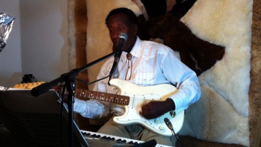 Gallery photo 10 of DrWoodard Music Review