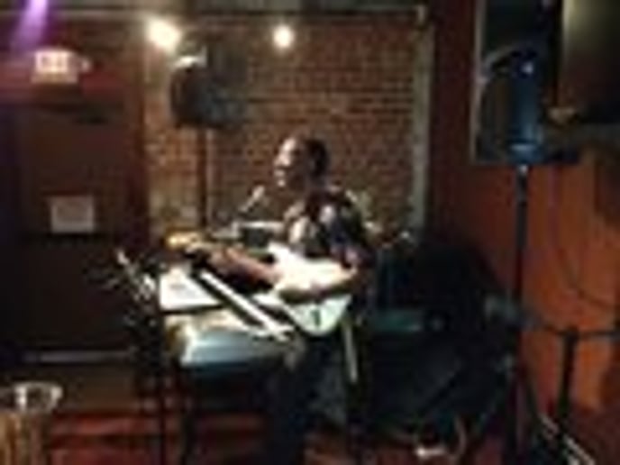 Gallery photo 1 of DrWoodard Music Review