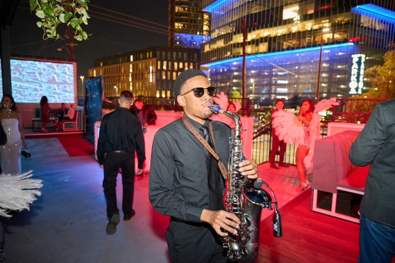 Gallery photo 6 of Dezmond Mitchell