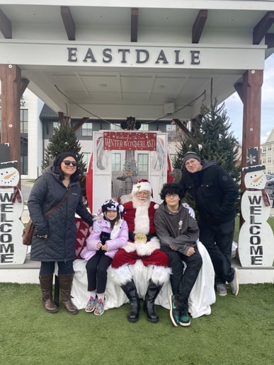 Gallery photo 2 of Duane Paul (A New York Santa)