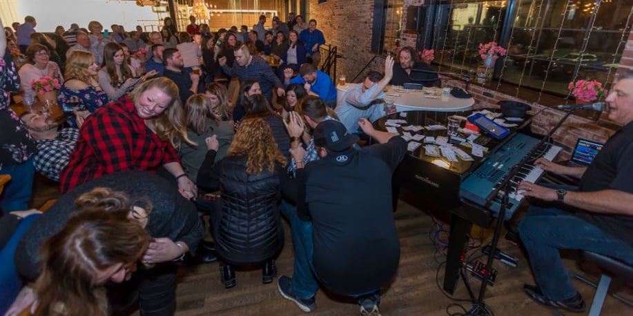 Gallery photo 7 of Duelling Pianos Niagara