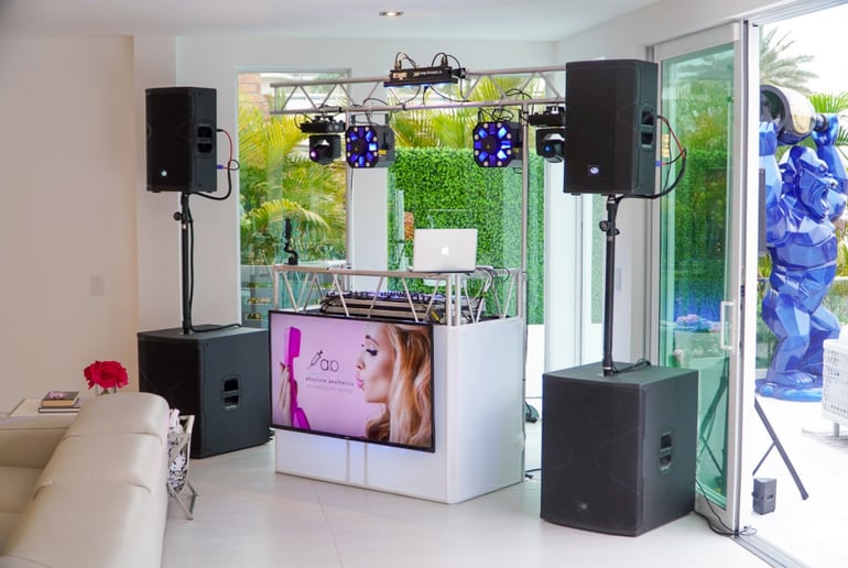 Gallery photo 5 of Duende Entertainment