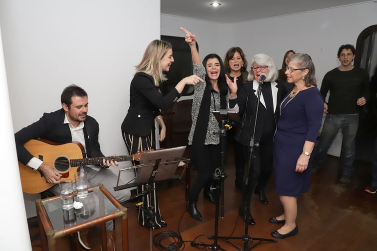 Gallery photo 33 of Duet Paty & Leo