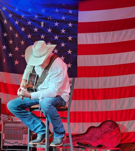 Gallery photo 6 of Duey Acoustic/Duey & Unbroken